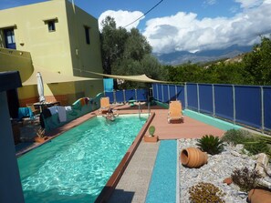 Outdoor pool, a heated pool - Villa Ilona - The artist's house with private pool and large garden (Kamilari)