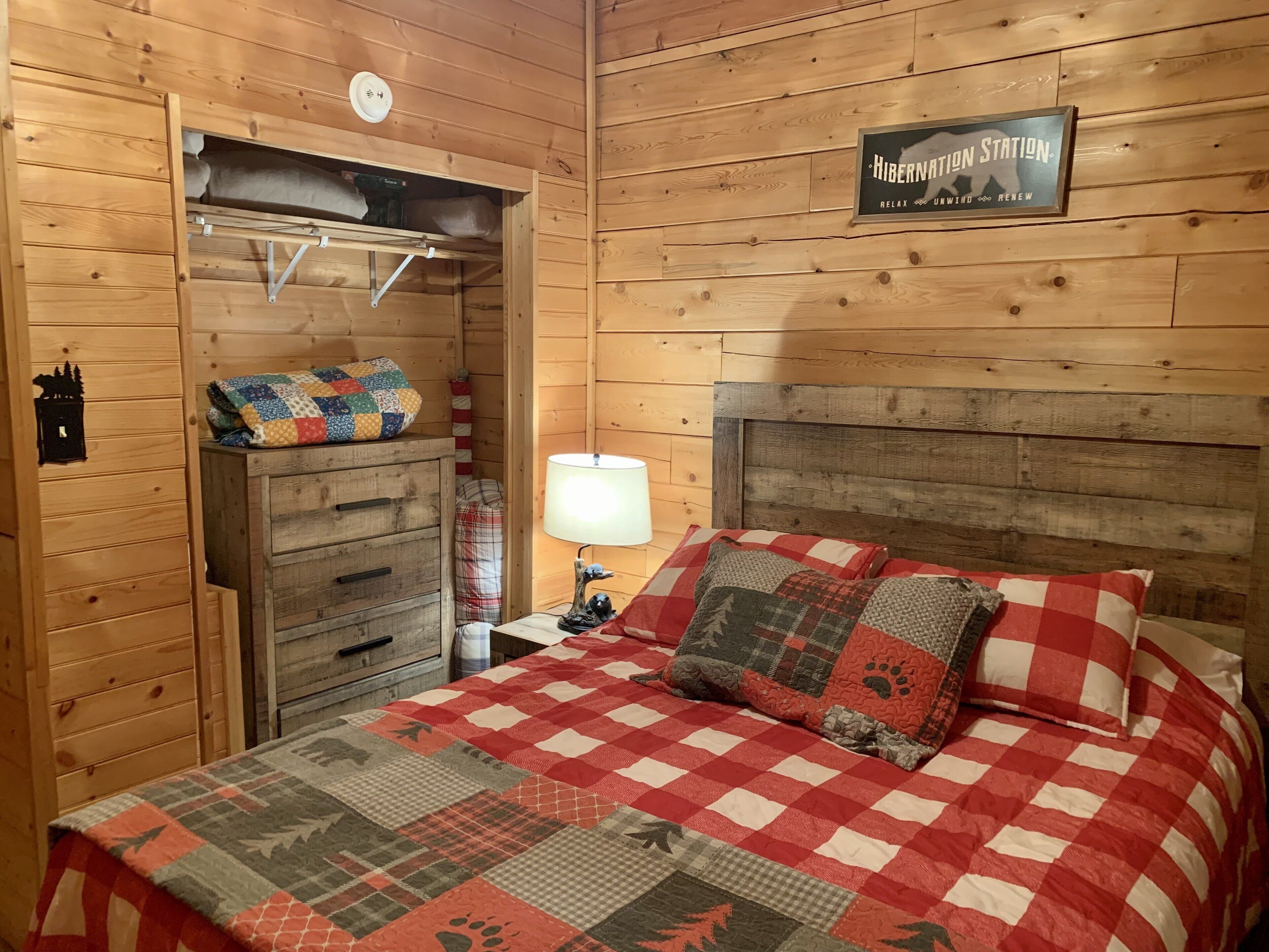 1 bedroom, iron/ironing board, WiFi