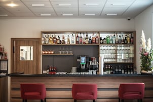 Bar (en el alojamiento)