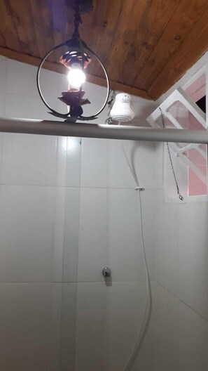 Quarto conforto | Banheiro