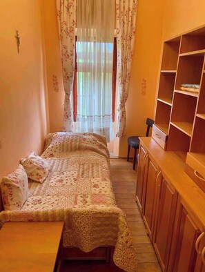 7 bedrooms, WiFi