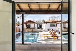 Outdoor pool, a heated pool