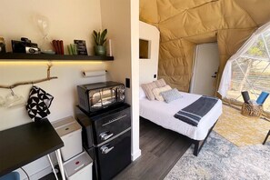 1 dormitorio, escritorio, wifi gratis y ropa de cama