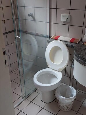 DIROMA FIORE 1/4 | Bathroom