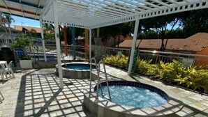 Bain à remous intérieur