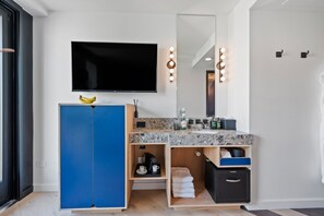 Frette Italian sheets, premium bedding, individually decorated - The Hotel Castro San Francisco (San Francisco)