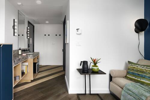 Executive Suite (Self Check-in with Virtual Front Desk) | Frette Italian sheets, premium bedding, individually decorated