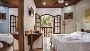 Superior Room | Peti besi dalam bilik, Wi-fi percuma, cadar katil 