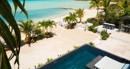 Villa PM TCI, a 30,000sq/ft Mansion, Fully Staffed, includes Chef, Sleeps 18+ppl