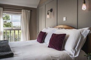 1 bedroom - The Nooke at Bogee Farm - sleeps 2 guests  in 1 bedroom (Wadebridge)