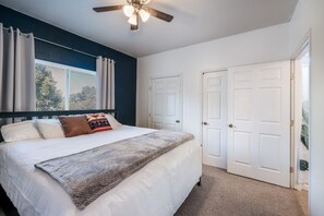 2 bedrooms, free WiFi, bed sheets