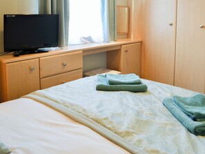 2 quartos, Wi-Fi de cortesia, roupa de cama