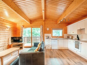 Living area - Holly Lodge - UK37185 (Kenwick, near Louth)