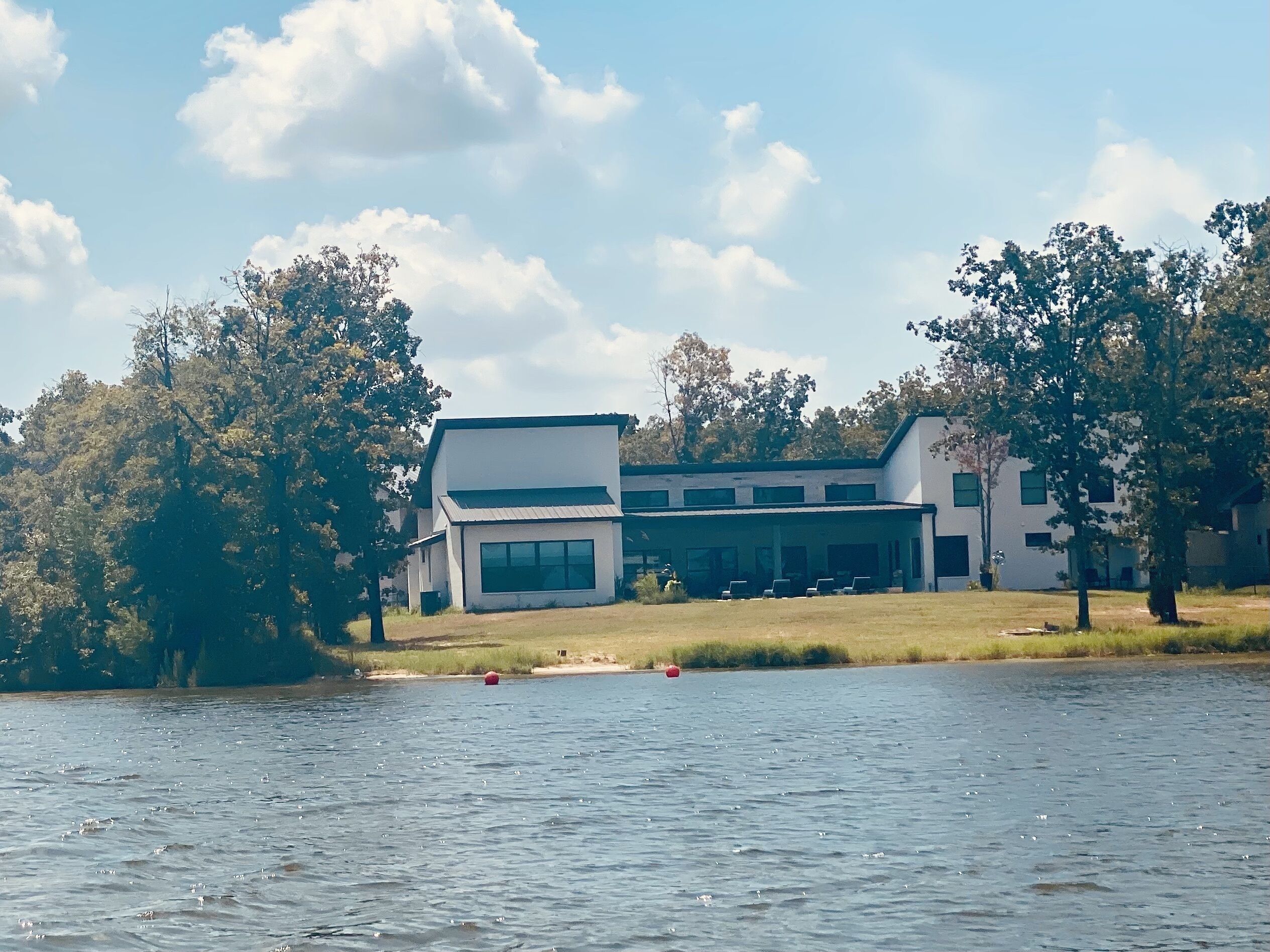 Modern Luxury on Cedar Creek Lake, Private Pool!