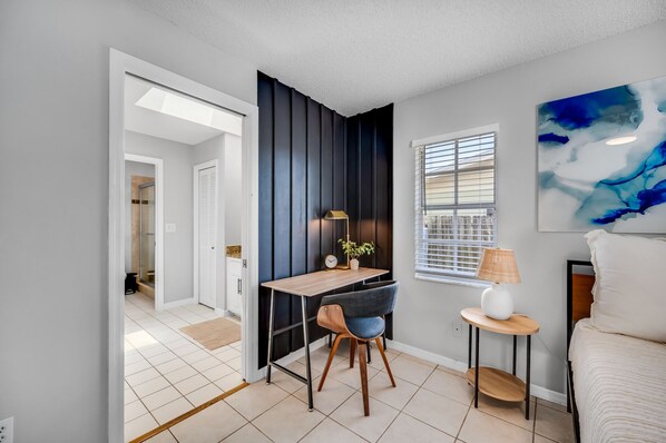 3 bedrooms, iron/ironing board, travel crib, free WiFi