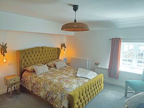 3 habitaciones, wifi gratis y ropa de cama 