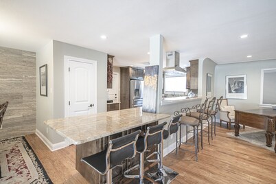Right At Home-Midland Park View