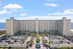 Condo (Regency Towers 223 (3/2)) | Exterior