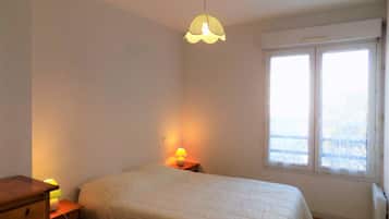 2 bedrooms