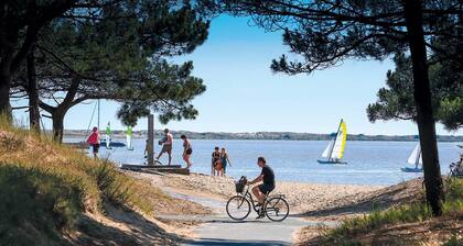La Palmyre - PETITE VILLA MITOYENNE - PISCINE COLLECTIVE - proche centre
