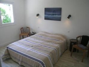 4 bedrooms