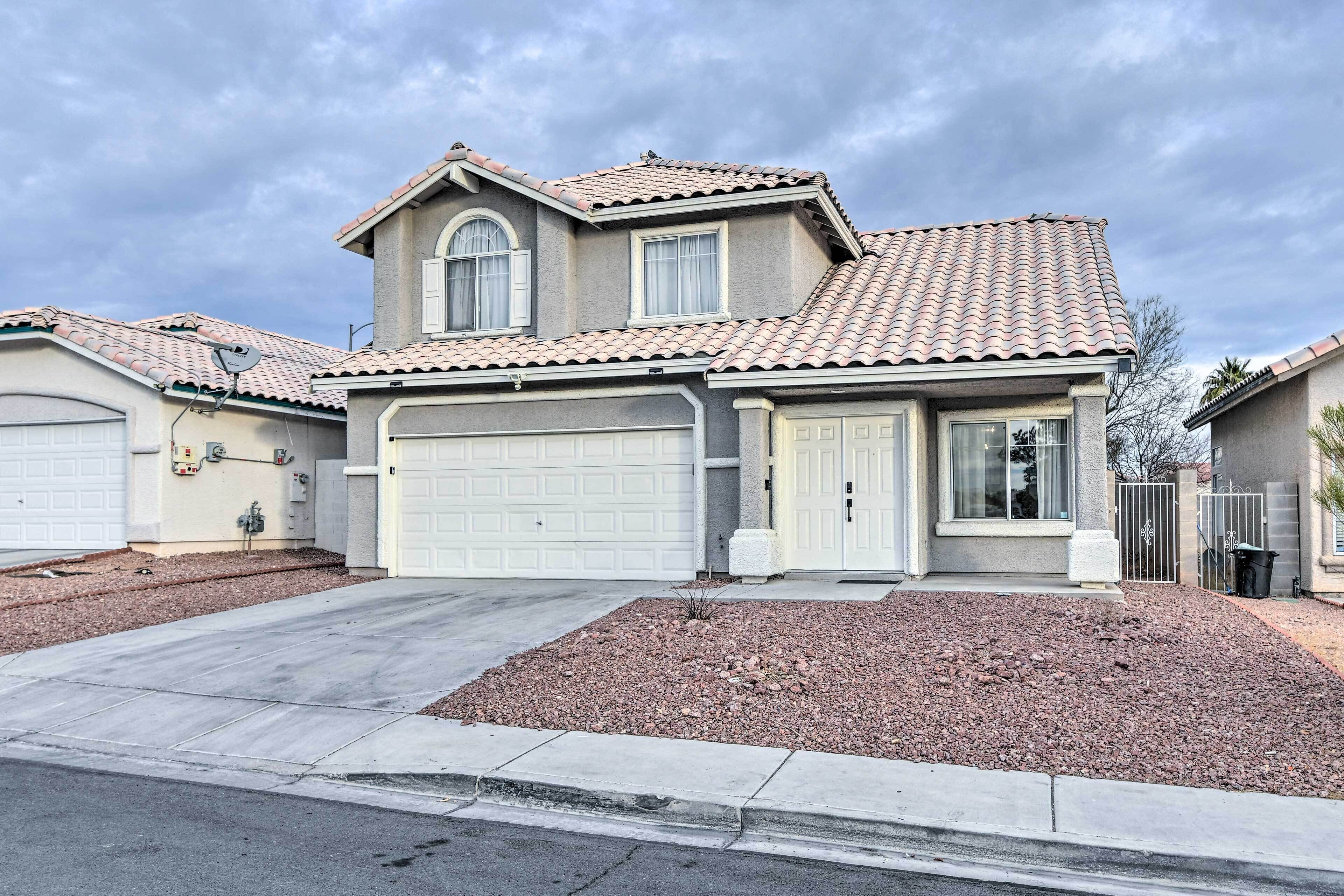 Updated Home ~ 6 Mi to the Las Vegas Strip!