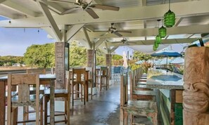Outdoor dining - Kiahuna 106 – Ocean View, Close to Poipu Beach (Koloa)