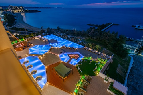 AQUASENSE Hotel & Resort