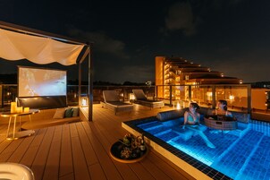 Terrace Pool Suite(6F) Non-Smoking | Premium bedding, down comforters, in-room safe, individually decorated