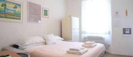 1 間睡房、熨斗/熨衫板、Wi-Fi、床單