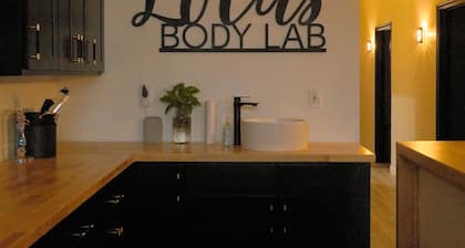 Beautiful wellness spa that is located in the Historic College Park Community.