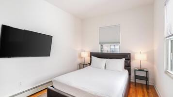 1 bedroom, iron/ironing board, free WiFi