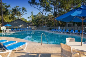 Piscine extérieure
