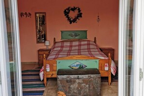 1 soverom, strykejern/-brett, wi-fi og sengetøy