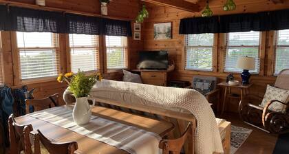 Cozy cottage, steps from the beach.