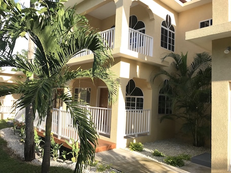 Deluxe Twin Room | Terrace/patio