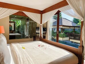Individually decorated, iron/ironing board, free WiFi, bed sheets - Alea Villa by Premier Hospitality Asia (Ungasan)