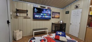 Bureau, Wi-Fi, literie fournie