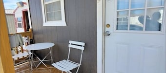 The LittleTexan. near I20 & west co. WIFI!