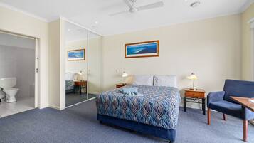 Deluxe Room | Free WiFi, bed sheets