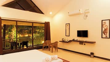 Bureau, Wi-Fi gratuit, draps fournis