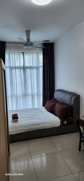 3 Schlafzimmer, Bügeleisen/Bügelbrett, Reisekinderbett, kostenloses WLAN