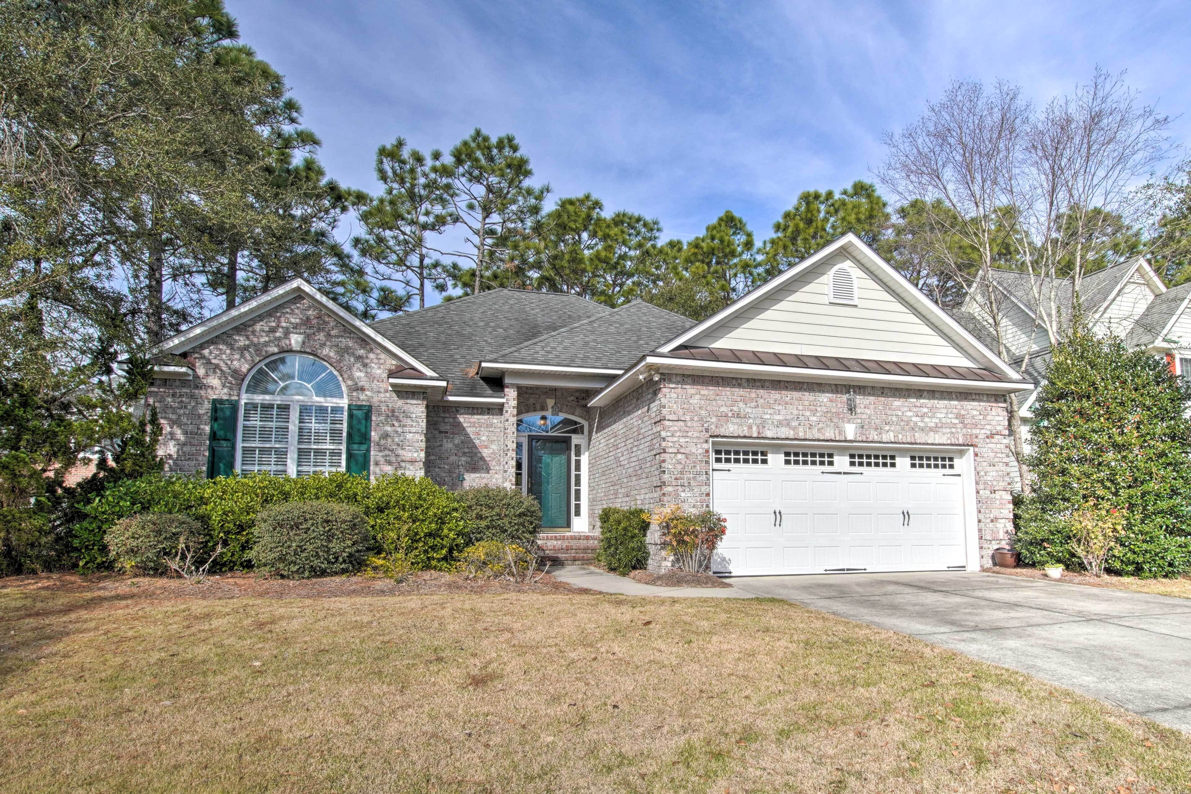 Homey Southport Retreat ~ 8 Mi to Downtown!