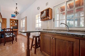 Fridge, microwave, stovetop, coffee/tea maker - Pet-Friendly 'Casa El Cardon B2' with Sea & Mountain View, Terrace & Wi-Fi (Buenavista del Norte)