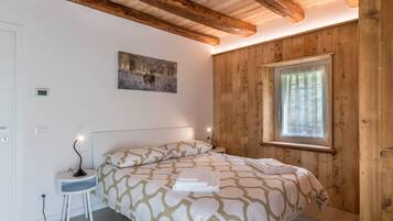 2 camere, ferro/asse da stiro, Wi-Fi gratuito, lenzuola