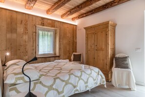 2 sovrum, strykjärn/strykbräda, gratis wi-fi och sängkläder