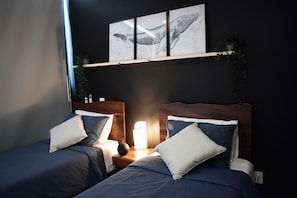 3 bedrooms, desk, iron/ironing board, free WiFi