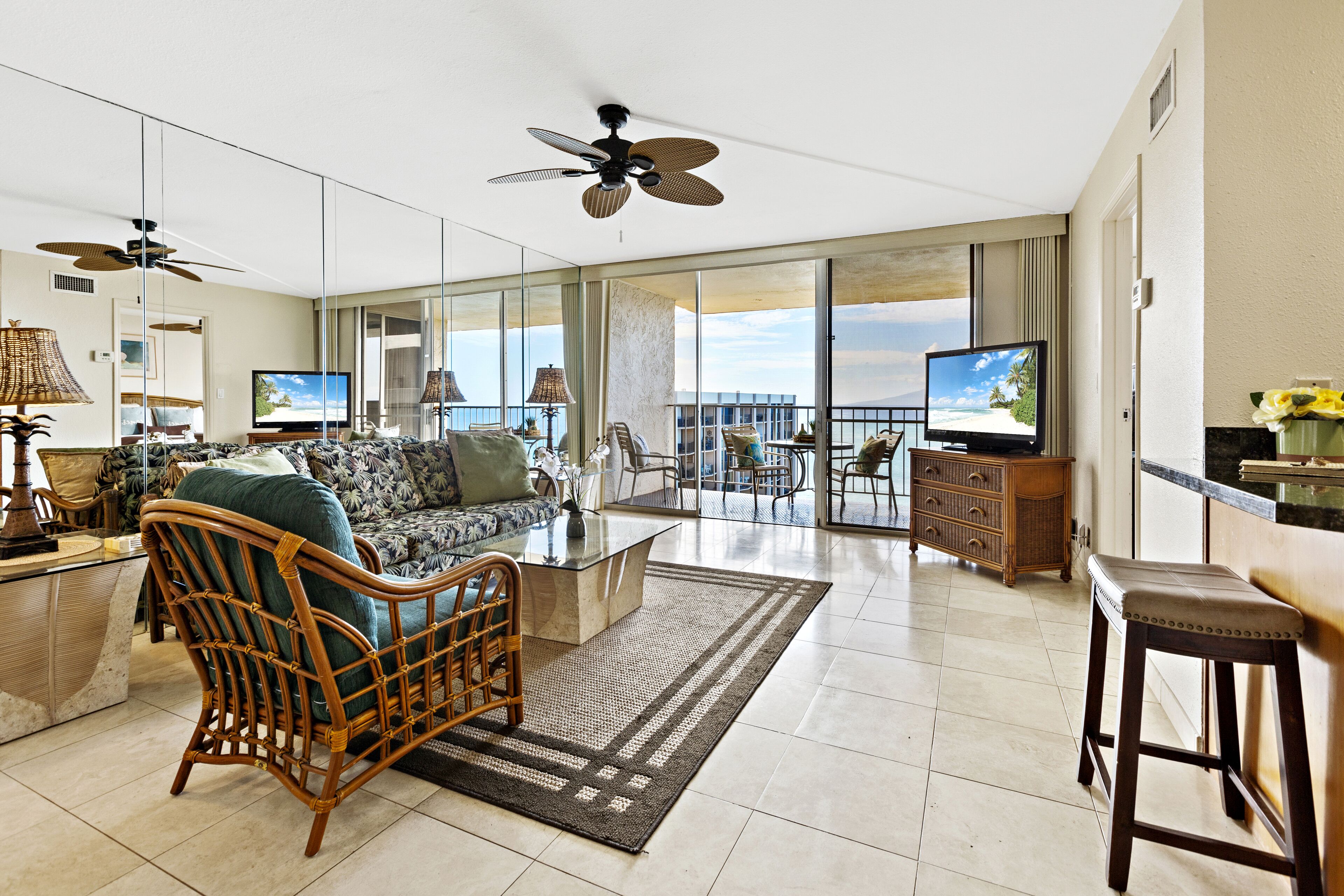 Télévision à écran plat