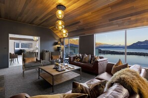 Smart TV, fireplace, table tennis, books