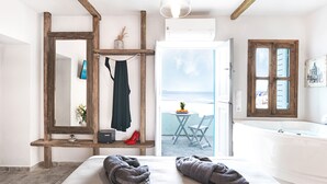 Studio Suite tiện nghi đơn giản, 1 giường cỡ queen, bồn tắm nước nóng, quang cảnh biển | Quang cảnh từ phòng